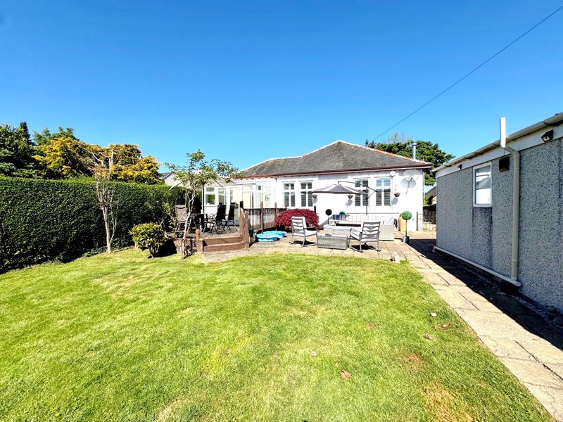 Langmuirhead Road Auchinloch